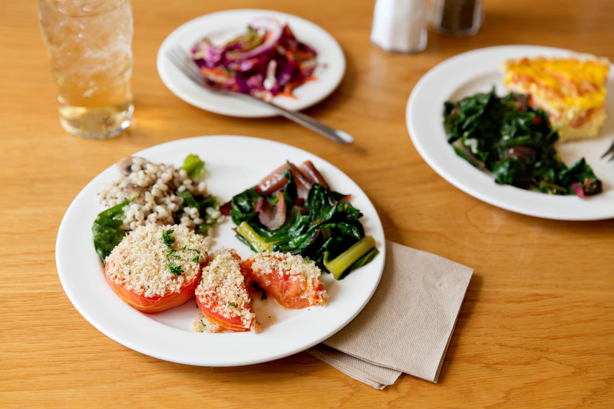 harvard dining hall food